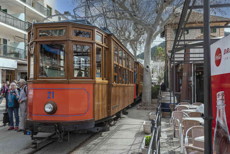 Mallorca - Sóller 16 - tranvia de Sóller.jpg